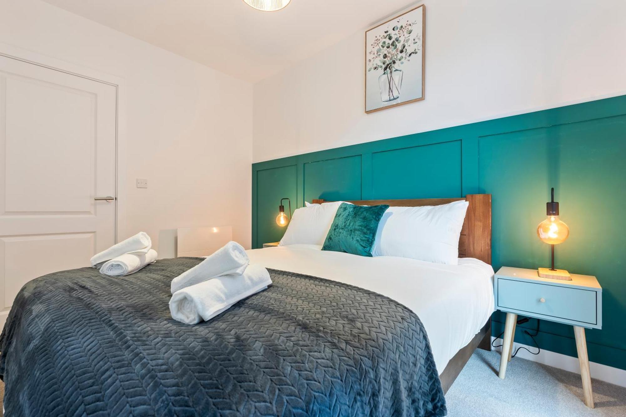 Evergreen Haven - Central 2Br - Free Parking W High Speed Wifi เบอร์มิงแฮม ภายนอก รูปภาพ