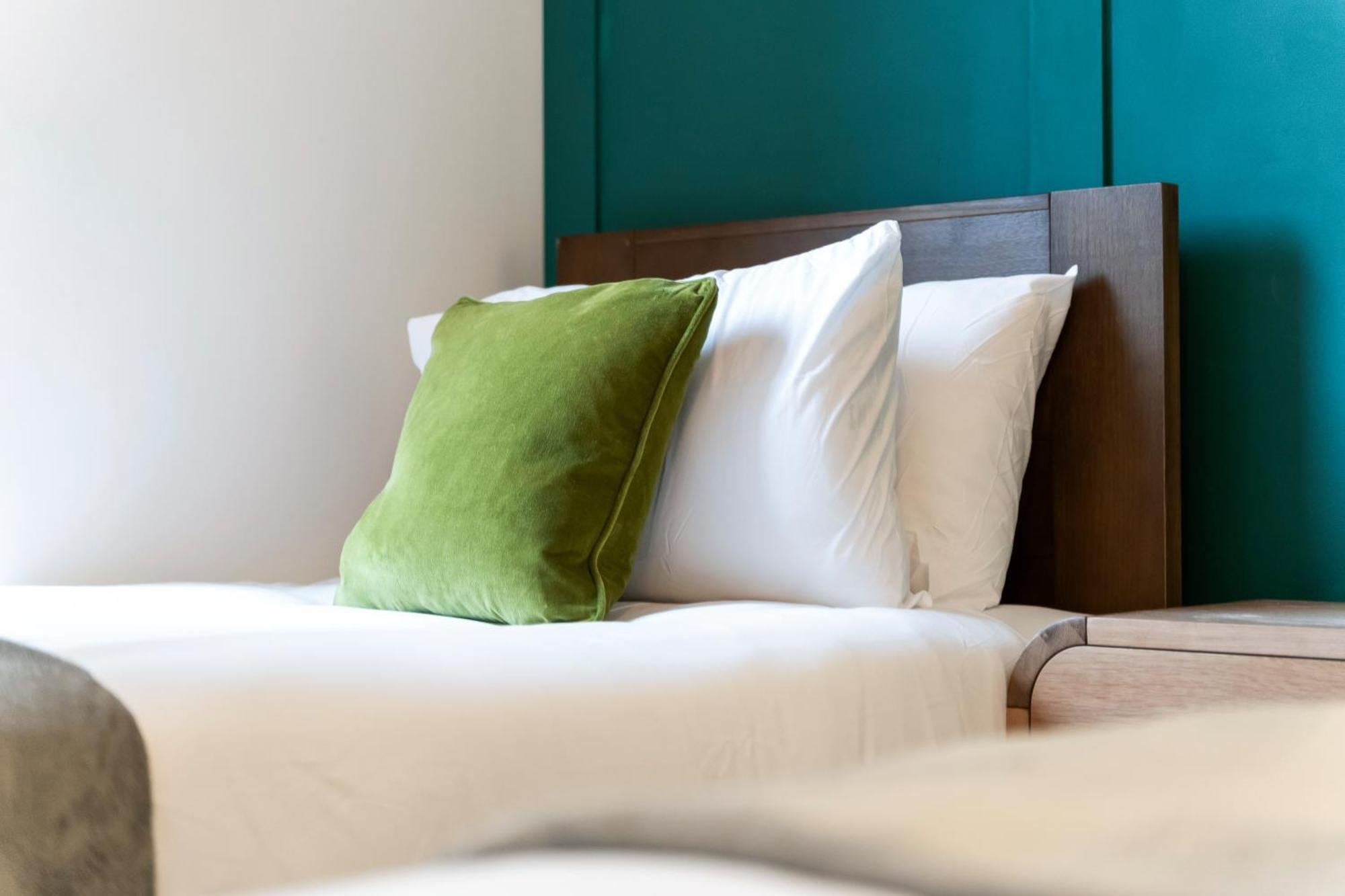 Evergreen Haven - Central 2Br - Free Parking W High Speed Wifi เบอร์มิงแฮม ภายนอก รูปภาพ